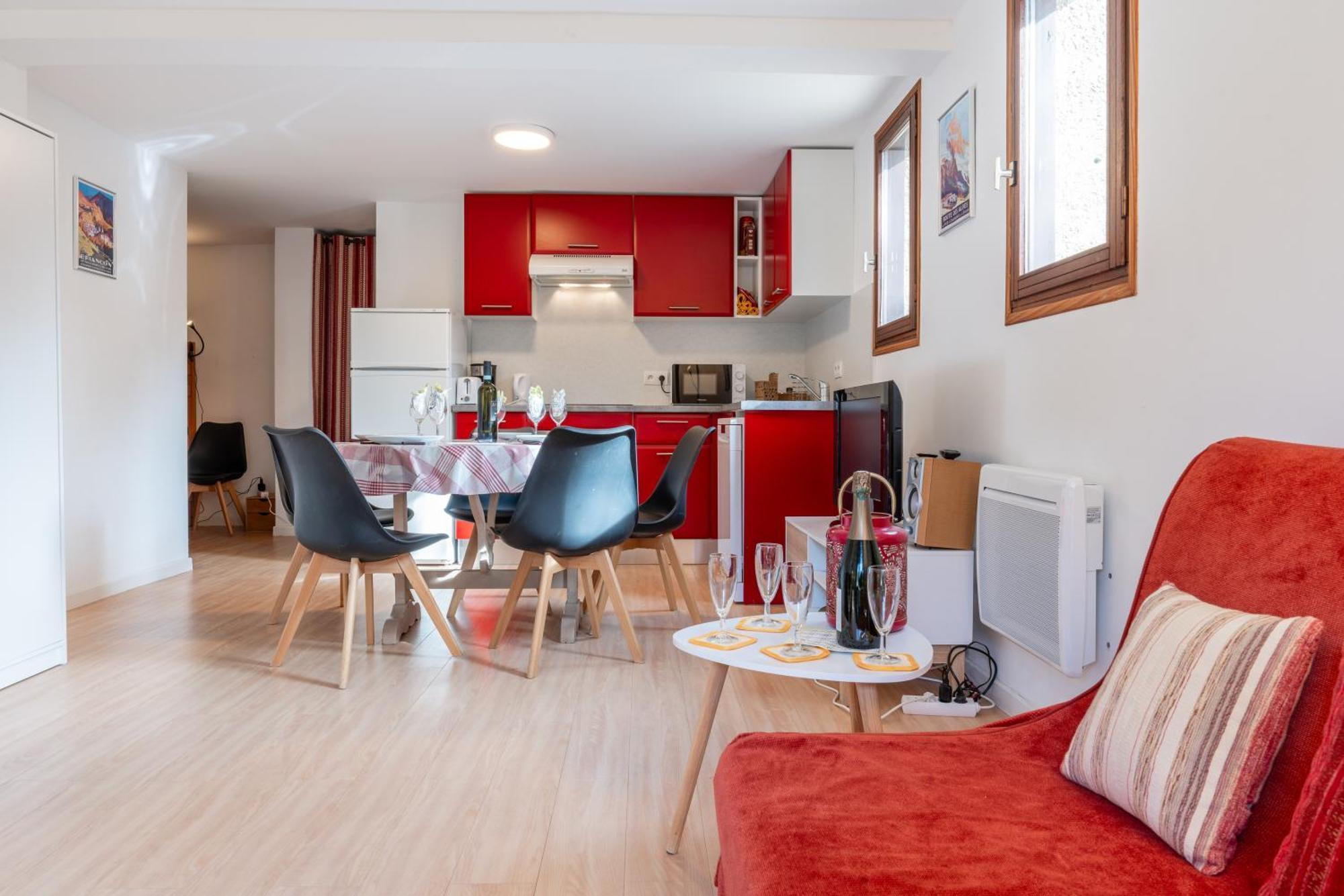 Serre Chevalier Studio 30 M2 Coin Montagne A 8 Minutes Des Pistes Saint-Chaffrey Buitenkant foto